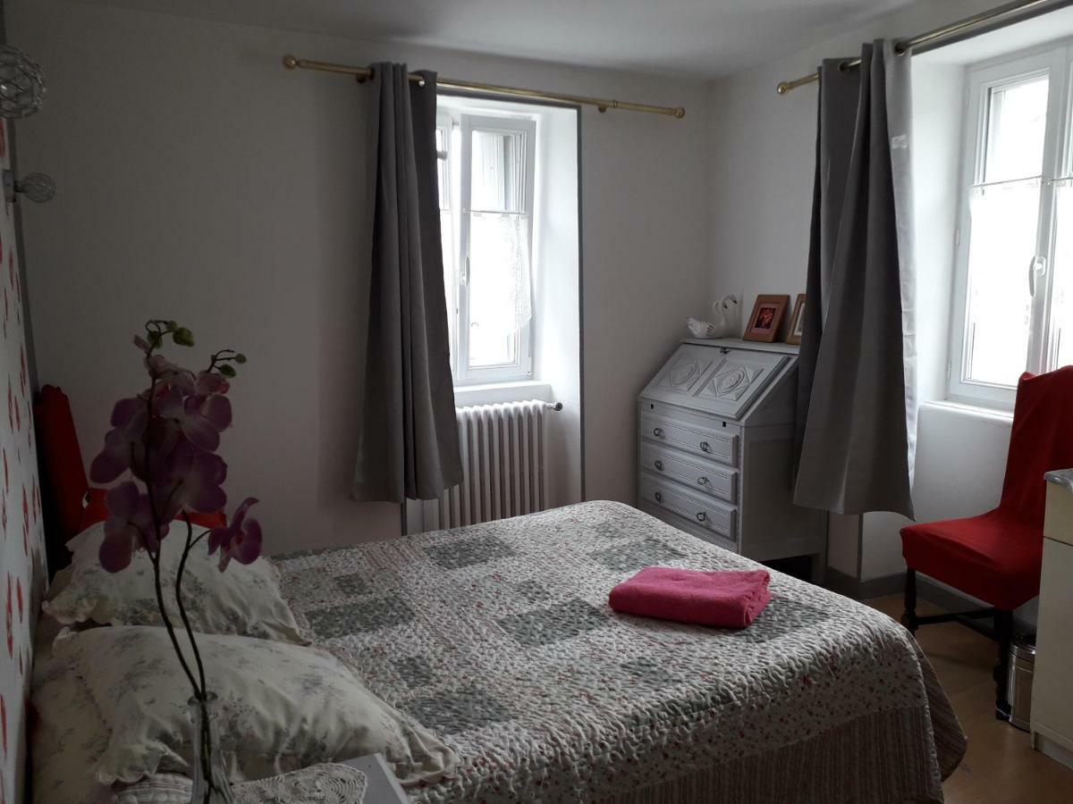 Rivoal Apartment Commana Bagian luar foto